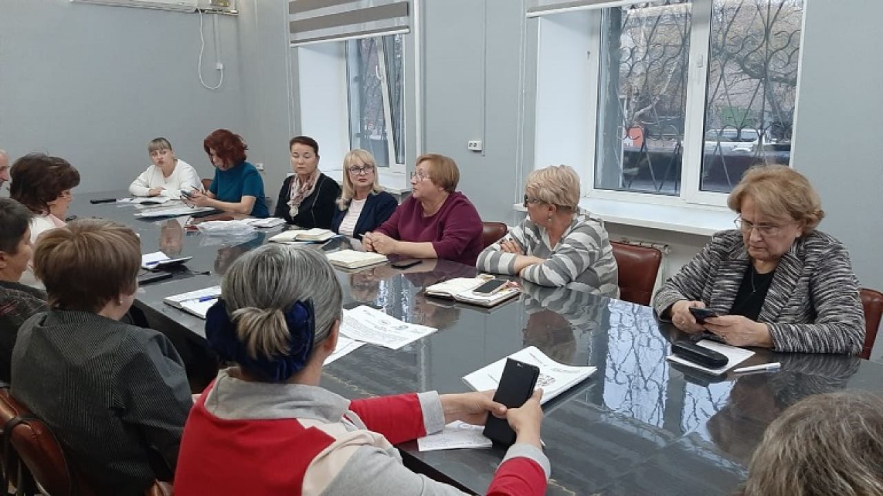 Активный серебряный возраст: чего не хватает пожилым Хабаровска