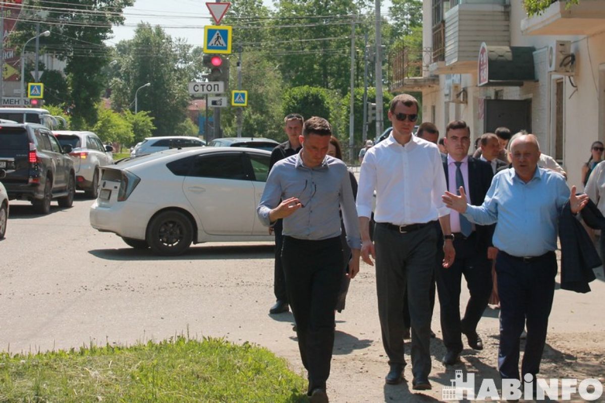 В проблемы Индустриального района в Хабаровске окунулся Михаил Дегтярев