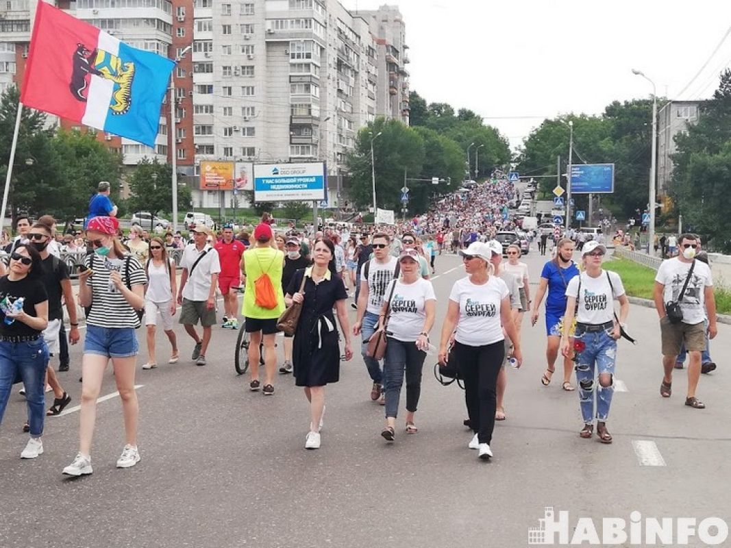Уроки ОБЖ, штрафы за протесты и дольщики: о чём говорил прокурор с хабаровчанами