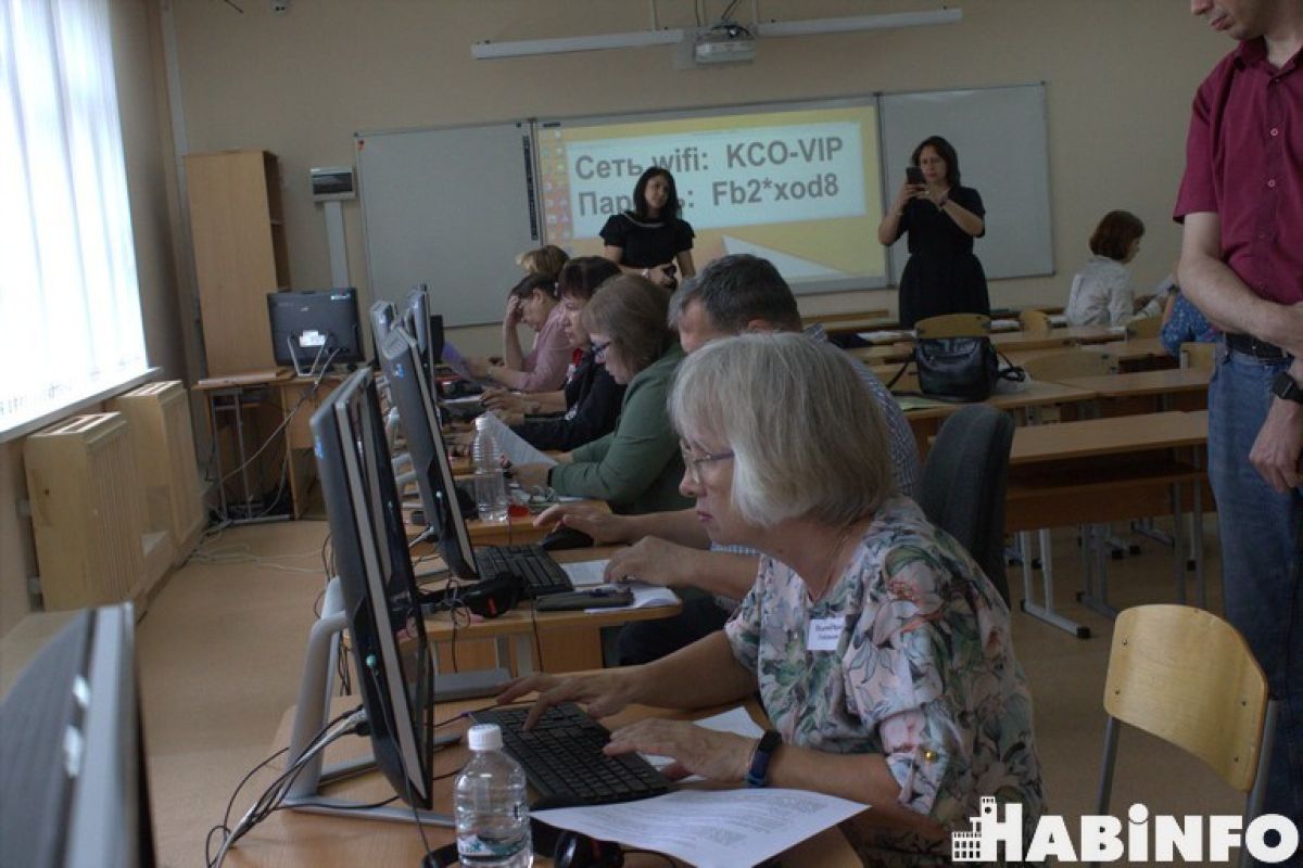 Кибербабушку и кибердедушку выбрали в Хабаровске
