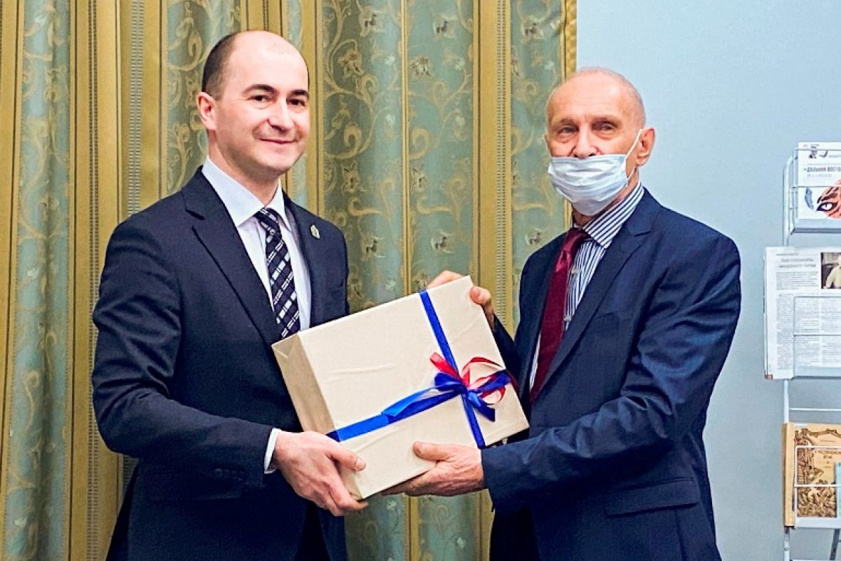 Арсеньевское признание Станислава Глухова и Владимира Василиненко