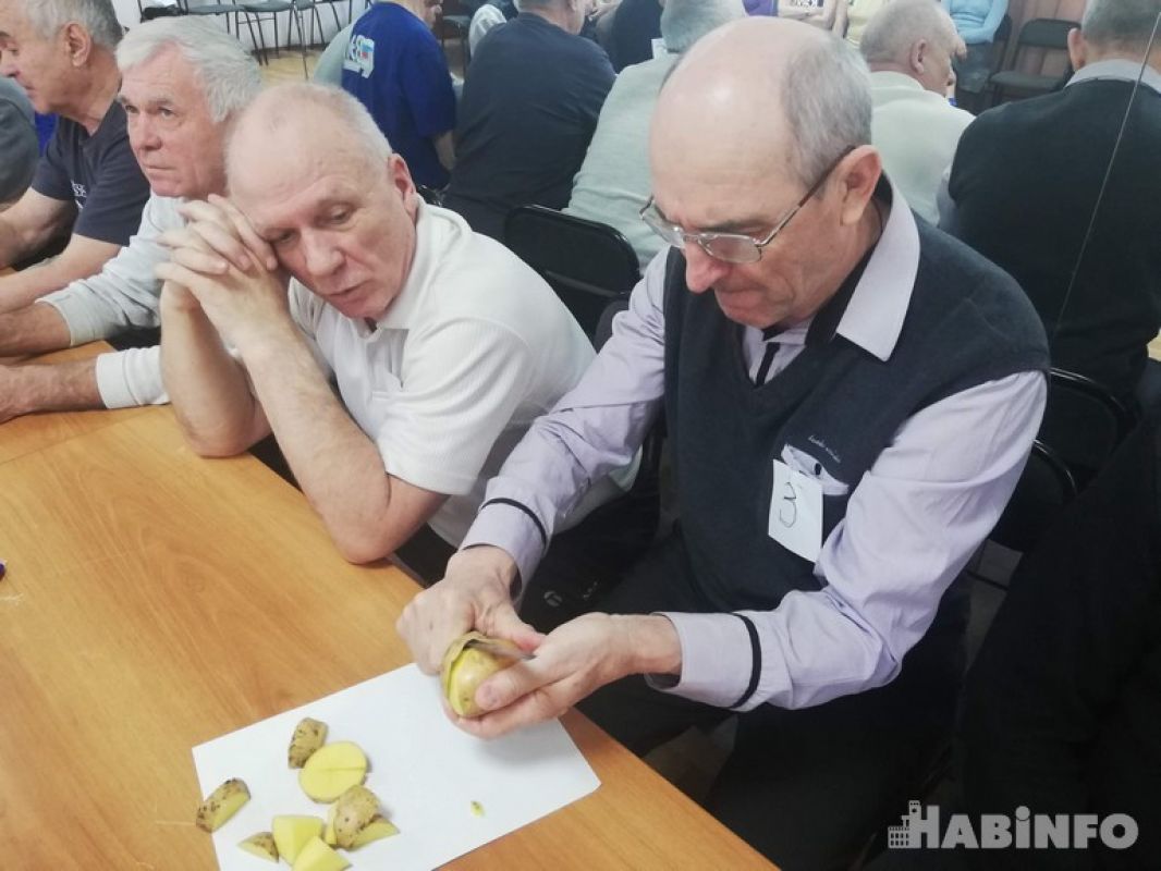 А ну-ка, дедушки! Или как собрать мясорубку за минуту
