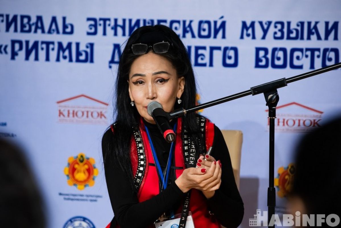 Как нарисовать звуком стадо коней и порывы ветра, рассказали хабаровчанам