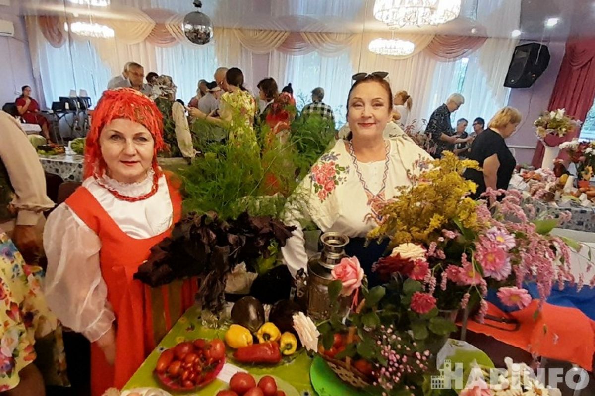 Краски уходящего лета, или Юбилей клуба садоводов-любителей «Урожай»